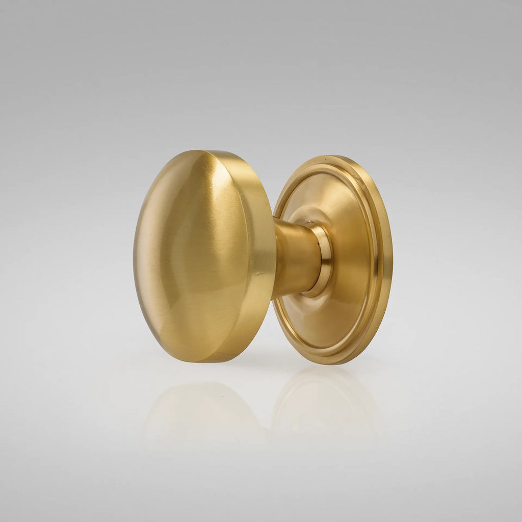 Satin Brass Ryhall Centre Door Knob